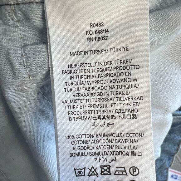 Boden Mid Rise Taper Jean size 30 light wash - Picture 6 of 9